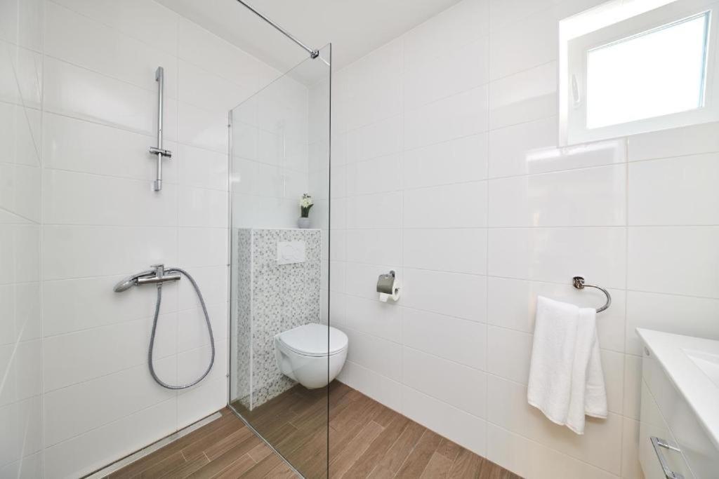 Apartments Martello Garden Пореч Екстериор снимка